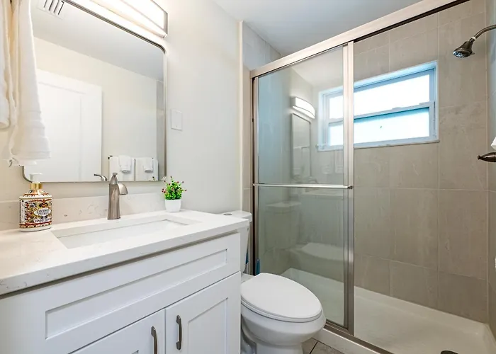 2bd 1ba Sunview 2 2mins To Beachpool! Apartment Clearwater Beach