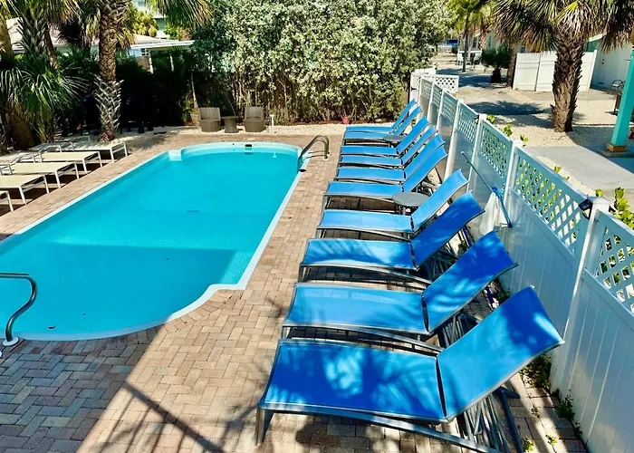 2bd 1ba Sunview 2 2mins To Beachpool! Apartment Clearwater Beach